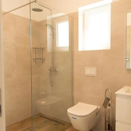 Neue Lovor Vila Fažana